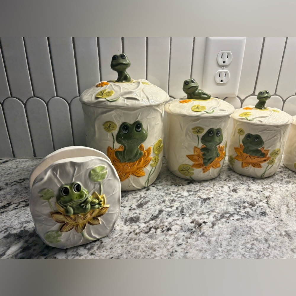 Vtg Neil The Frog 4pc Canister Set Milk Pitcher Napkin Holder Made In Japan 1979 - Picture 2 of 5